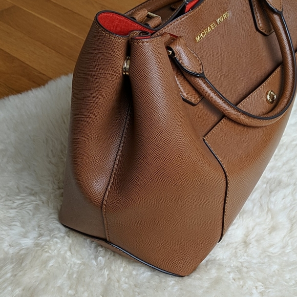 Michael kors top handle bag with strap - Picture 7 of 7